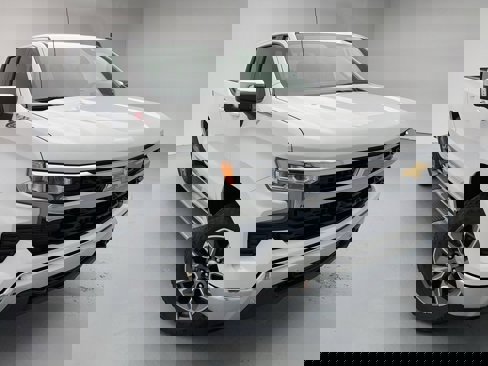New 2026 Chevrolet Silverado 1500 LT image 4