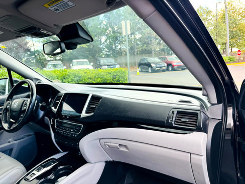 Used 2016 Honda Pilot Elite image 22
