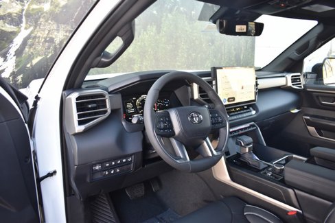 New 2026 Toyota Sequoia SR5 image 6