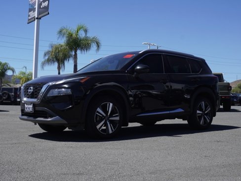 Used 2023 Nissan Rogue SL w/ SL Premium Package image 9
