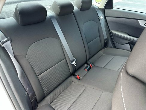 Used 2021 Kia Forte LXS image 25