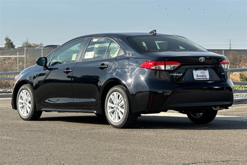 New 2026 Toyota Corolla LE image 6