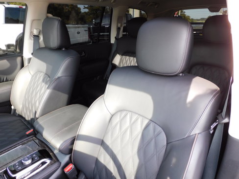 Used 2024 Nissan Armada Platinum image 14