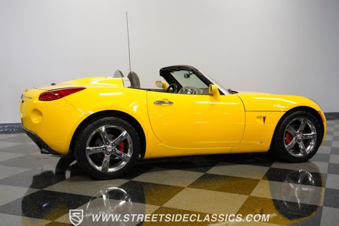 Used 2007 Pontiac Solstice GXP w/ Premium Package image 13