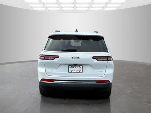 Used 2023 Jeep Grand Cherokee L Laredo w/ Luxury Tech Group I image 4
