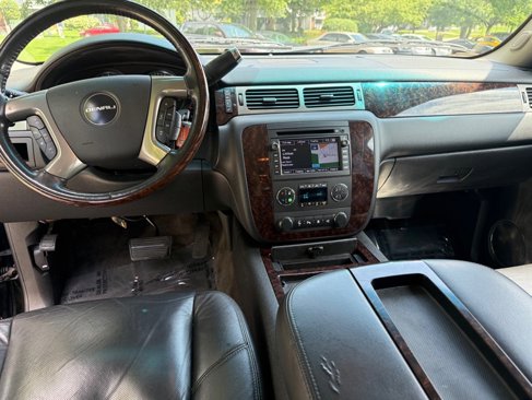 Used 2011 GMC Yukon XL Denali image 19