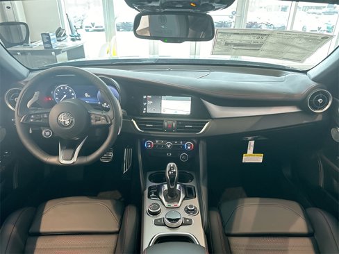 New 2025 Alfa Romeo Giulia AWD w/ Driving Assist Package image 12