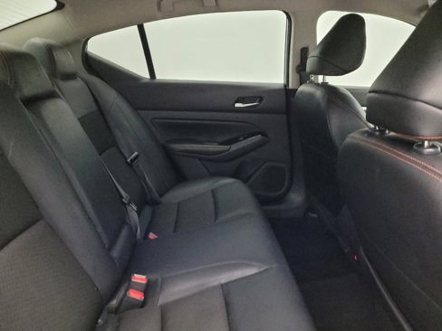 Used 2023 Nissan Altima 2.5 SR image 19