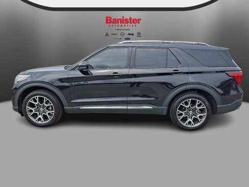 Used 2025 Ford Explorer Platinum w/ Ultimate Package image 7
