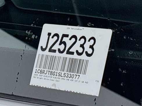 New 2025 Jeep Gladiator Rubicon image 26