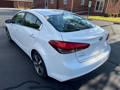 Used 2017 Kia Forte EX image 4