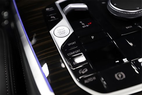 Used 2023 BMW X7 xDrive40i w/ Premium Package image 68
