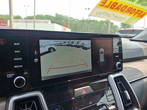 Used 2022 Kia Sorento S image 21