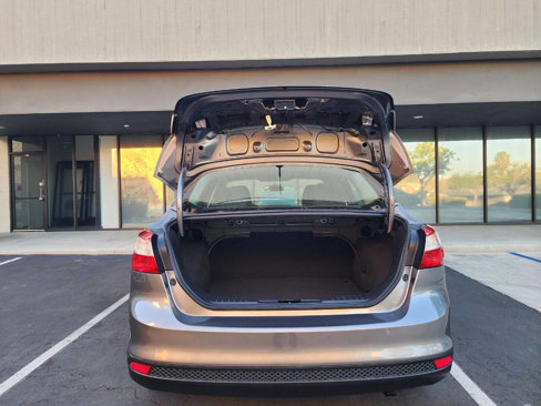 Used 2013 Ford Focus SE image 39