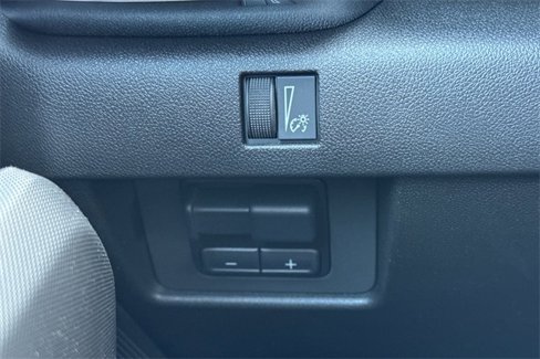 New 2025 GMC Canyon Elevation w/ Convenience Package image 30