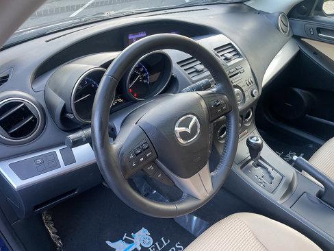 Used 2012 MAZDA MAZDA3 i Touring image 27