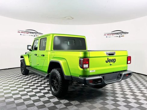 New 2025 Jeep Gladiator Sport image 6
