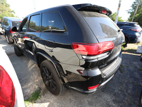 Used 2017 Jeep Grand Cherokee Limited image 6