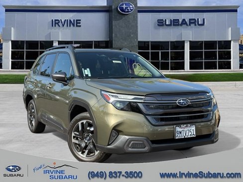 Certified 2025 Subaru Forester Limited image 1
