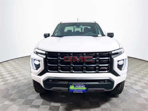 New 2025 GMC Canyon AT4 image 3