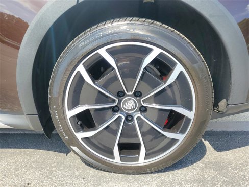 Certified 2023 Porsche Taycan 4S image 24