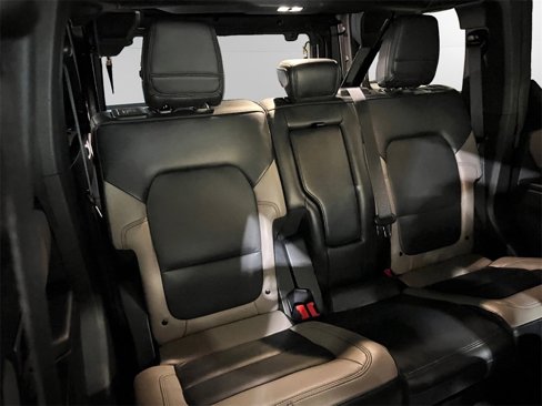 Used 2024 Ford Bronco Wildtrak image 18