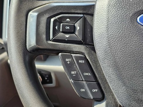 Used 2020 Ford F250 XLT w/ XLT Premium Package image 9