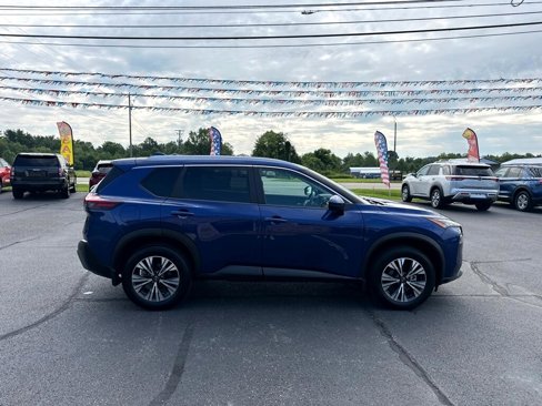 Used 2023 Nissan Rogue SV image 6