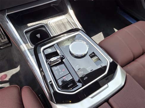 New 2025 BMW 760i xDrive image 19