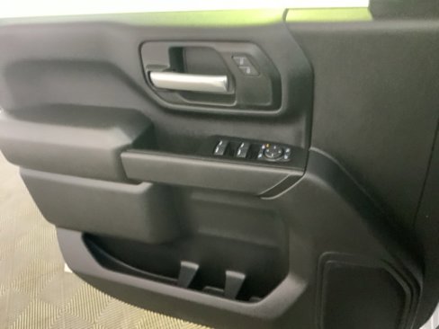New 2025 Chevrolet Silverado 2500 W/T image 33