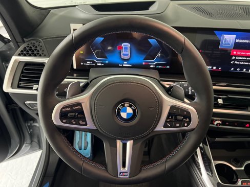 New 2026 BMW X7 M60i image 17