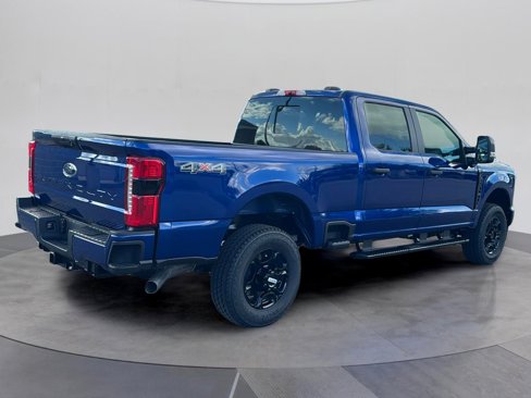 New 2026 Ford F250 4x4 Crew Cab Super Duty image 5