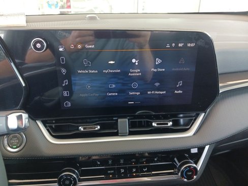 New 2026 Chevrolet Equinox LT w/ LPO, Floor Liner Package image 16