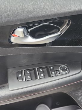 Used 2023 Kia Forte GT image 15
