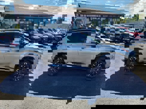 New 2026 Nissan Rogue Platinum image 9