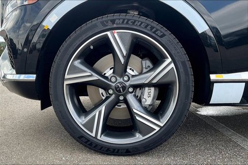 New 2025 Genesis GV80 3.5T Prestige image 12