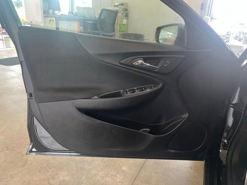 Used 2022 Chevrolet Malibu LT image 10