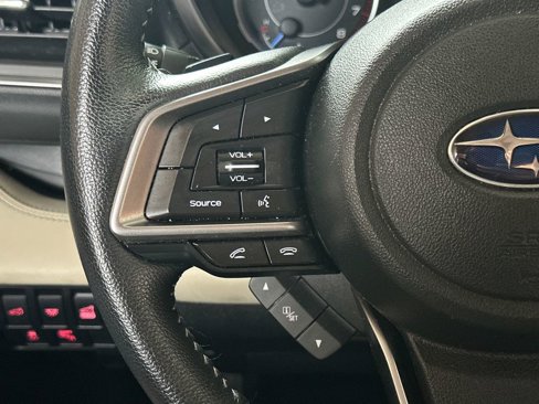 Used 2021 Subaru Ascent Limited w/ Technology Package image 4