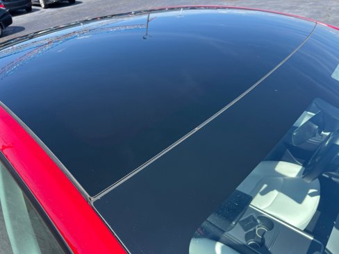 Used 2021 Tesla Model Y Long Range image 9
