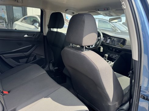 Used 2021 Volkswagen Jetta S w/ Driver Assistance Package image 6