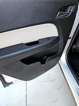 Used 2016 Chevrolet Equinox LT w/ Convenience Package image 8