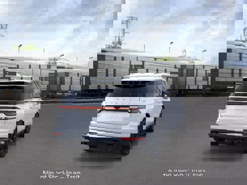 New 2025 Lincoln Aviator Reserve image 30