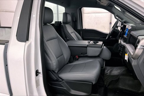 New 2026 Ford F250 XL w/ F-250 >10K GVWR Package image 7