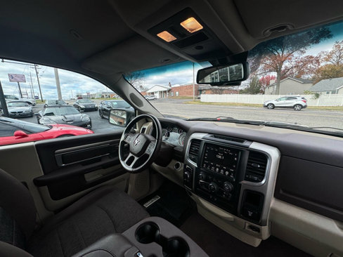 Used 2017 RAM 1500 Big Horn image 13