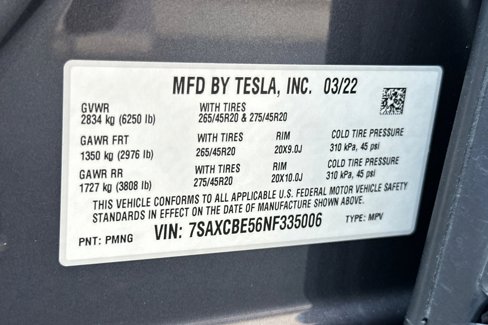 Used 2022 Tesla Model X image 34
