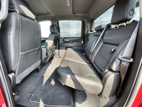 New 2026 GMC Sierra 2500 SLT w/ SLT Convenience Package image 25