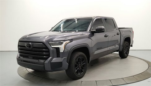 Used 2025 Toyota Tundra SR5 image 3