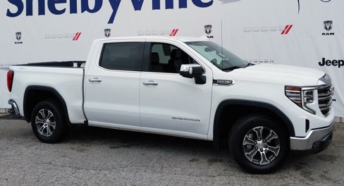 Used 2025 GMC Sierra 1500 SLT image 3