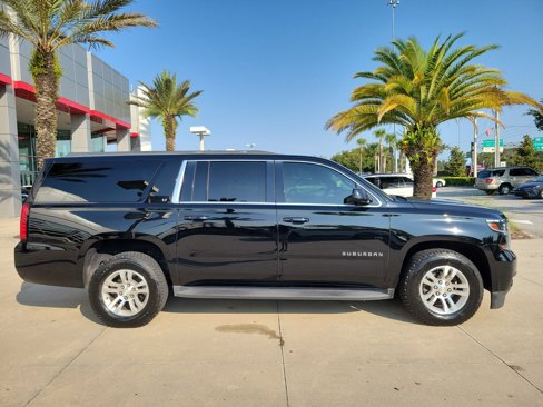Used 2018 Chevrolet Suburban LT image 7