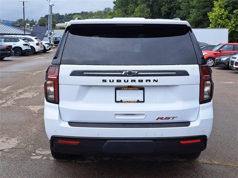 Used 2024 Chevrolet Suburban RST w/ Luxury Package image 4
